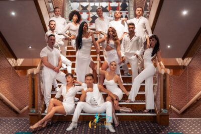 Mass Image Compressor Compressed this image. https://sourceforge.net/projects/icompress/ with Quality:80